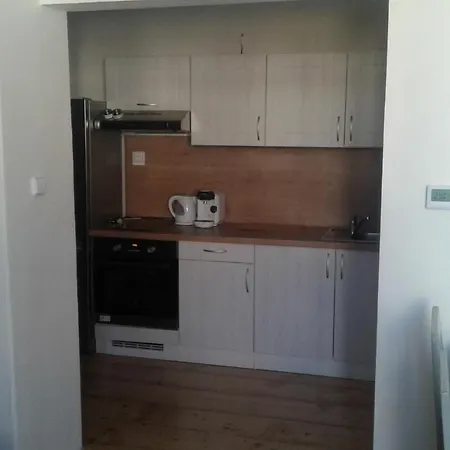 Upartment 아파트